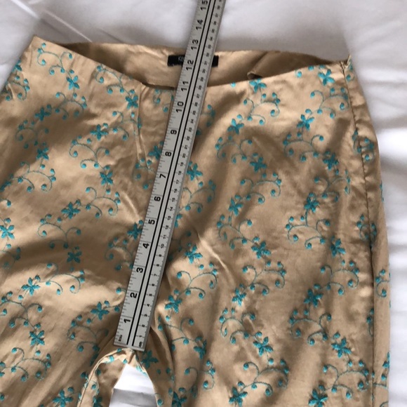 Women’s Karen Kane instyle size 8 capris - Picture 6 of 10